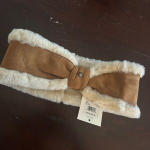 UGG Ear Warmer